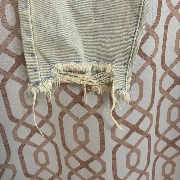 Distressed Light Blue Women's Jeans - Picture 2 of 9